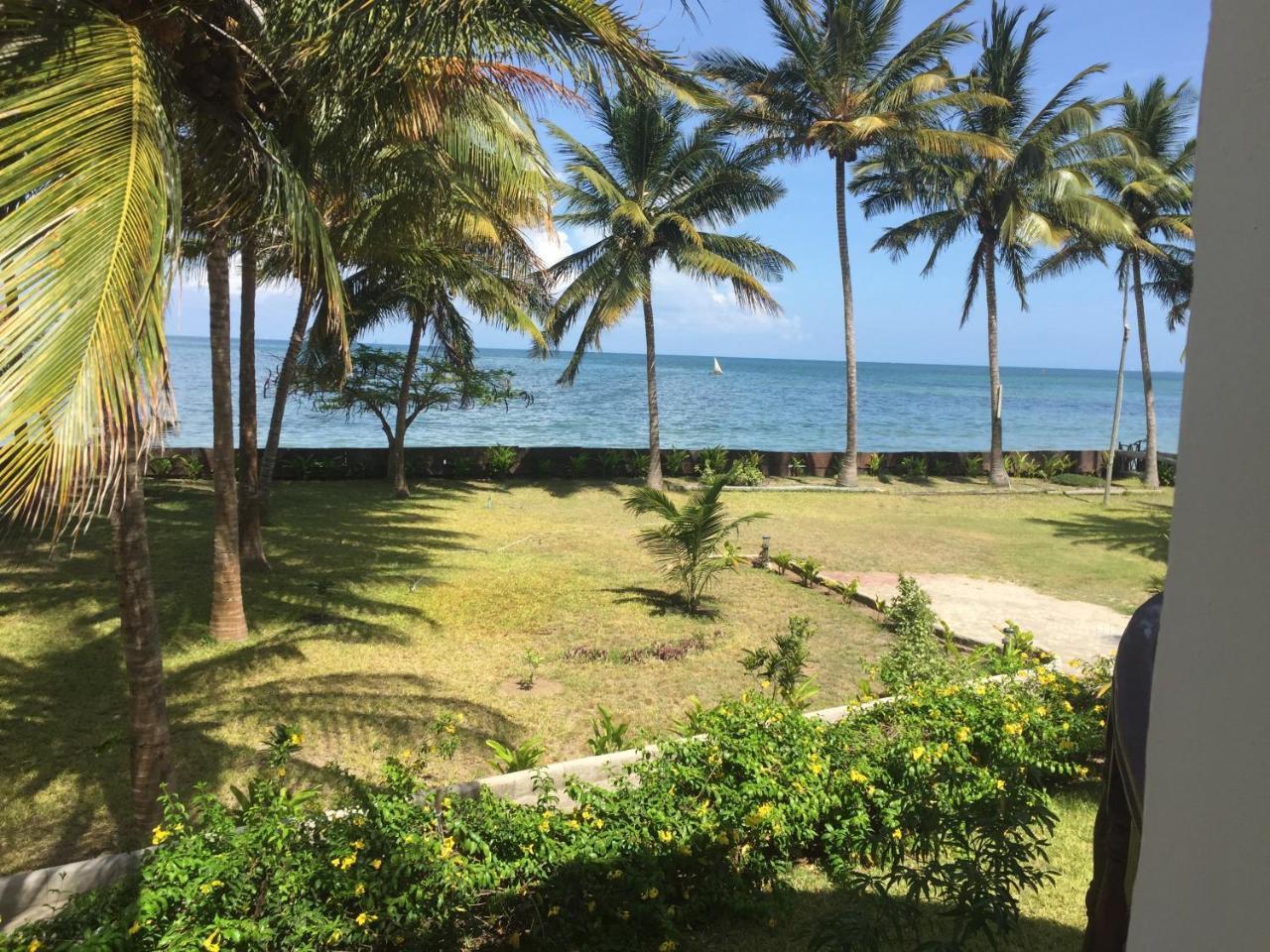 Oceanic Bay Hotel & Resort Bagamoyo Kültér fotó
